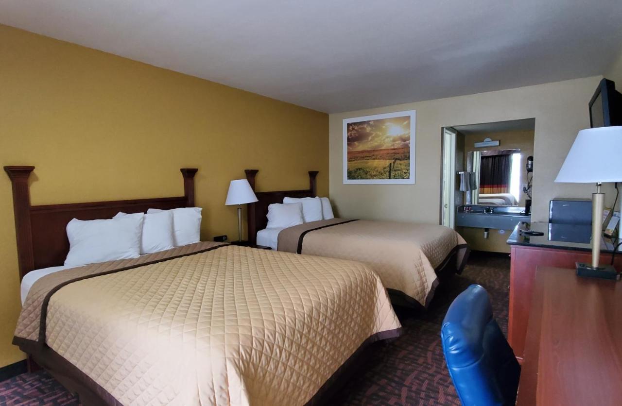 Rodeway Inn Concord Dış mekan fotoğraf